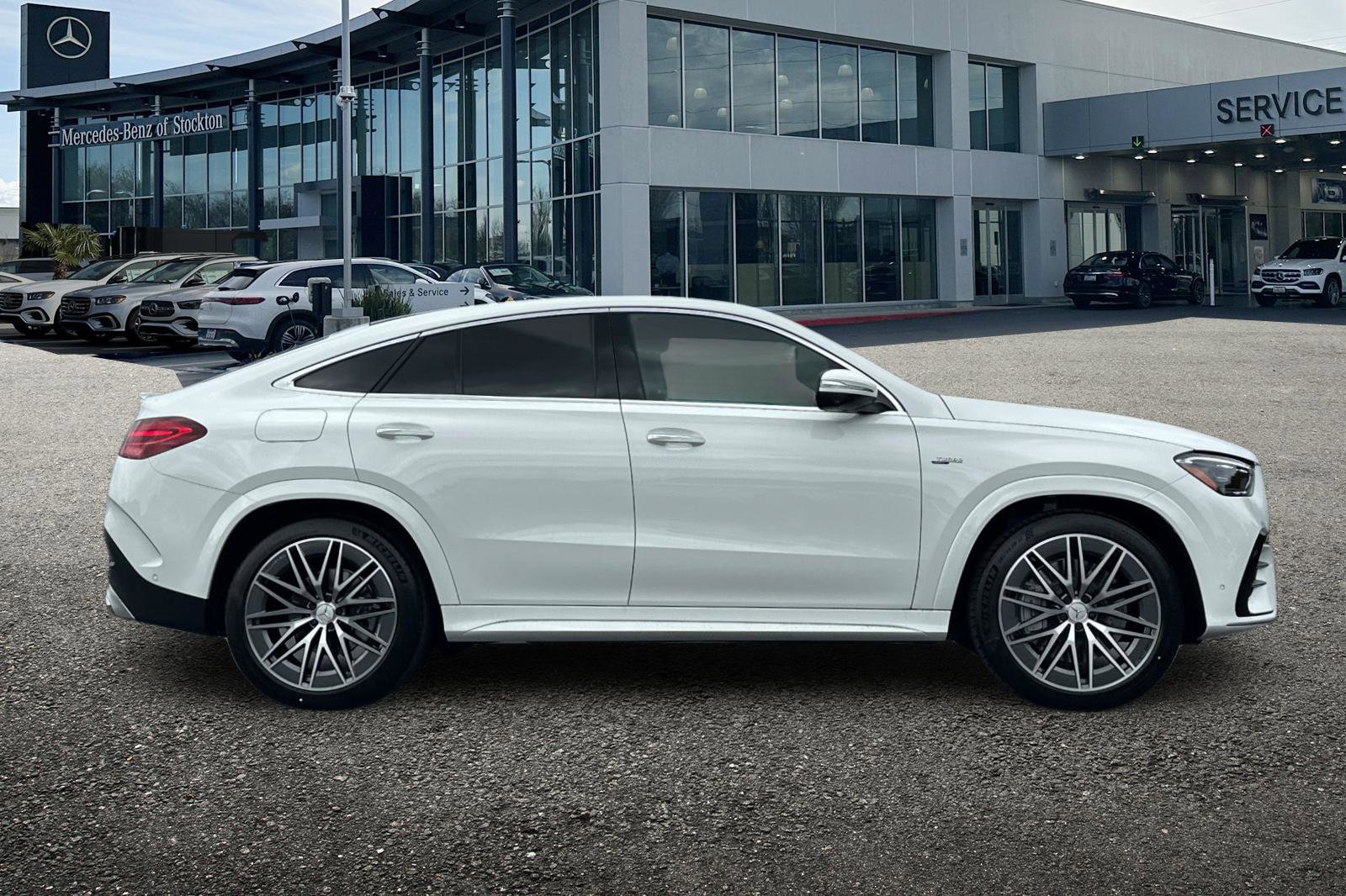 New 2026 Mercedes-Benz GLE 53 AMG 4MATIC Coupe image 3
