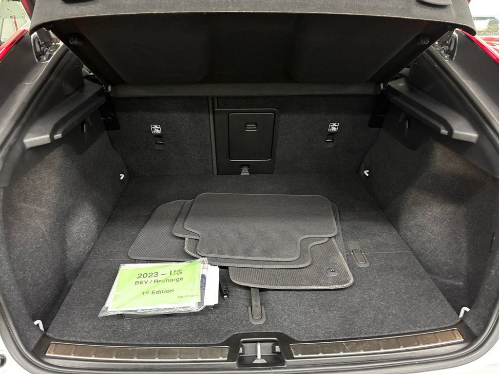 Certified 2023 Volvo C40 P8 Recharge Ultimate AWD/4WD image 16