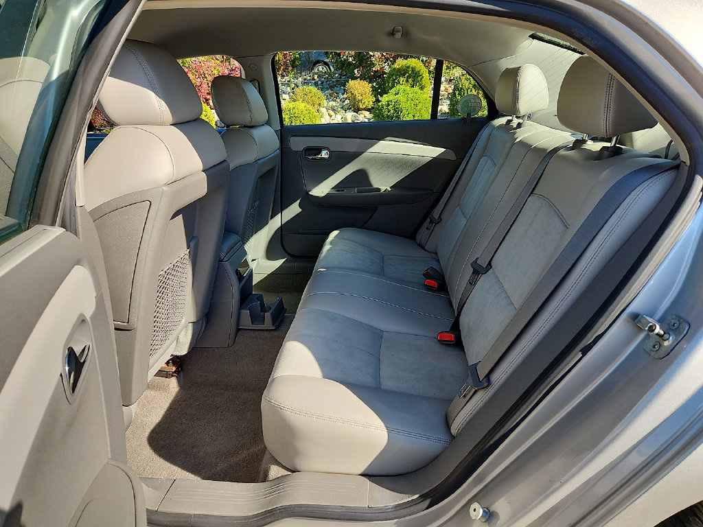 Used 2008 Chevrolet Malibu LT FWD image 11