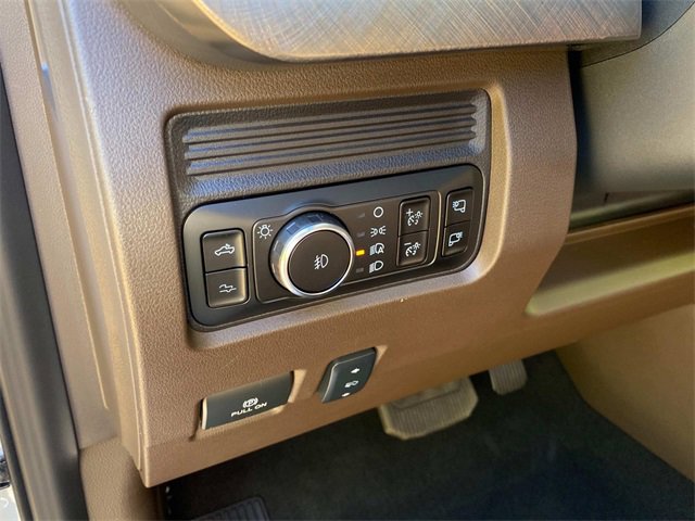 Used 2026 Ford F450 King Ranch w/ Chrome Package image 15