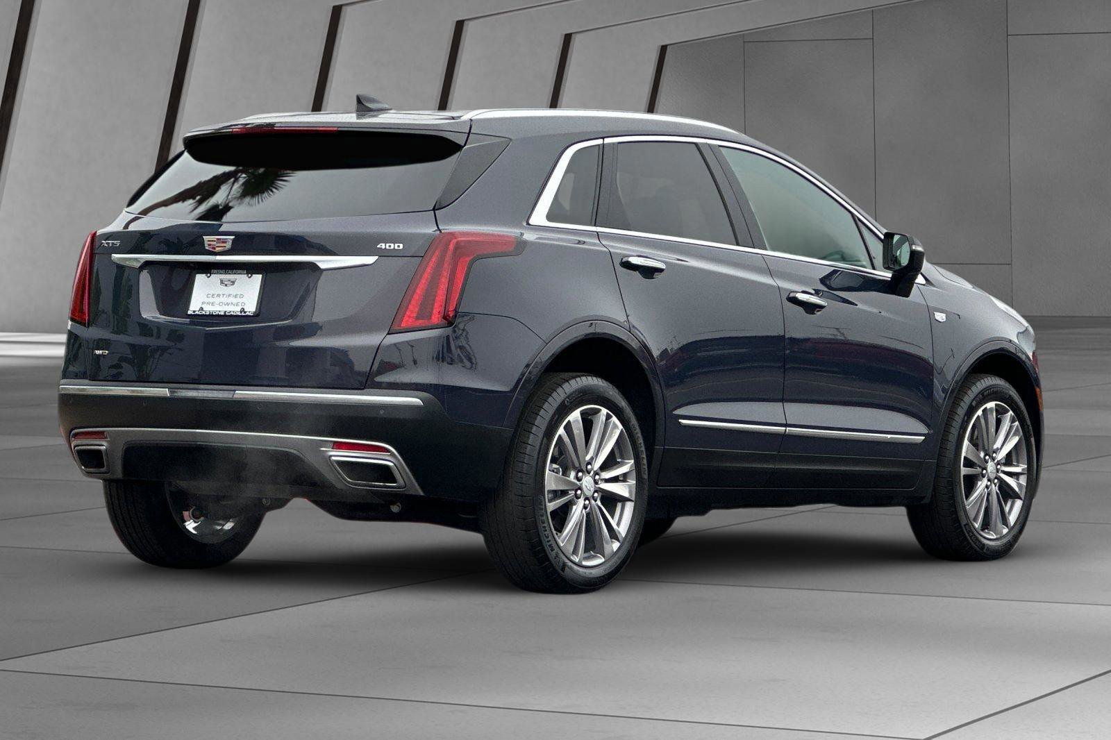 Certified 2025 Cadillac XT5 Premium Luxury image 4