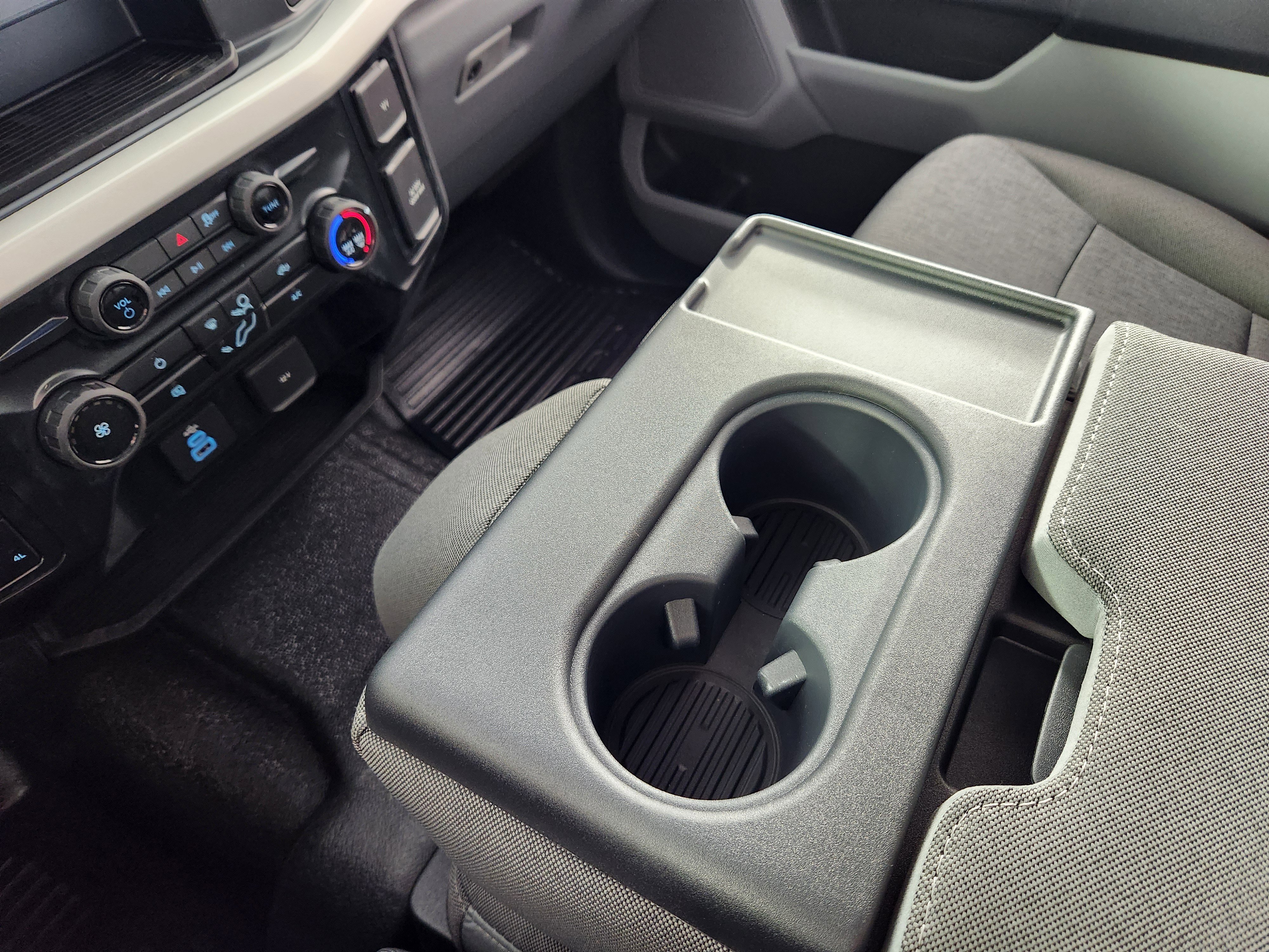 New 2026 Ford F250 XL w/ XL Chrome Package image 26