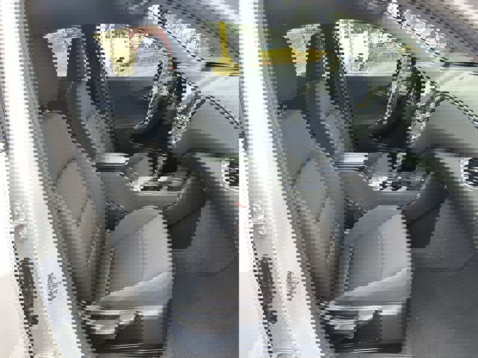 Used 2022 Chevrolet Malibu LT image 22