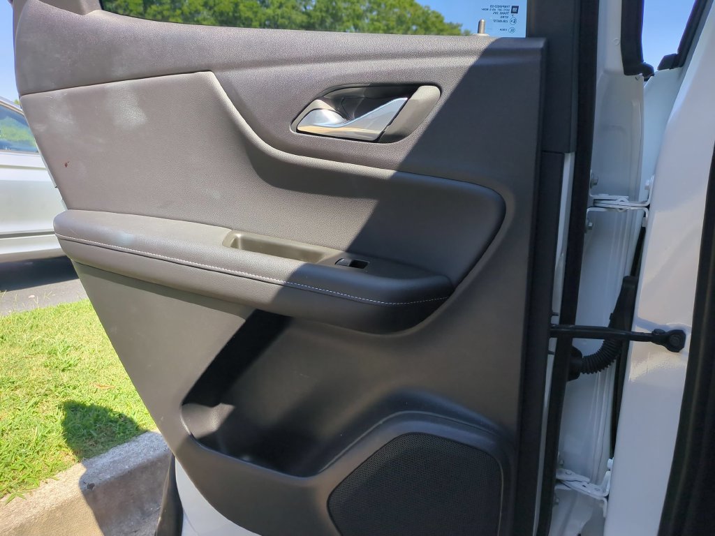 Used 2025 Chevrolet Blazer LT FWD image 27