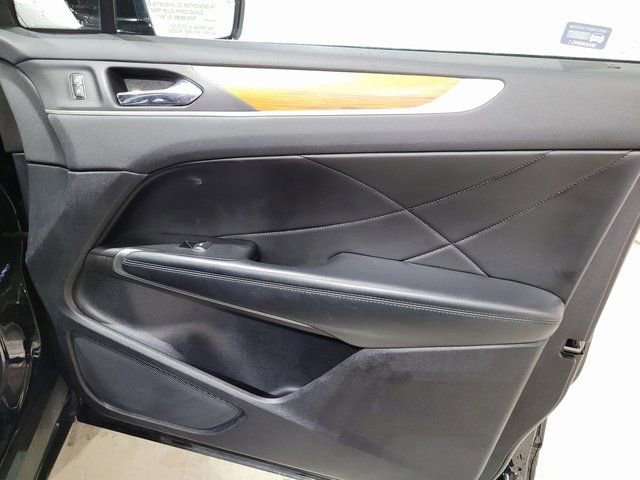 Used 2019 Lincoln MKC Reserve w/ MKC Technology Package image 62