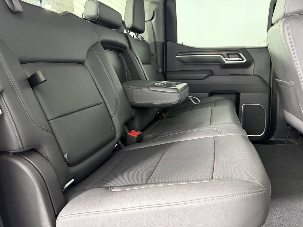 Used 2025 GMC Sierra 1500 SLT RWD image 20
