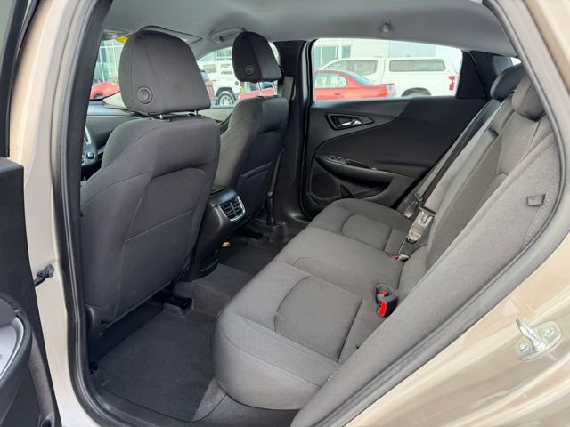 Used 2025 Chevrolet Malibu LT image 16