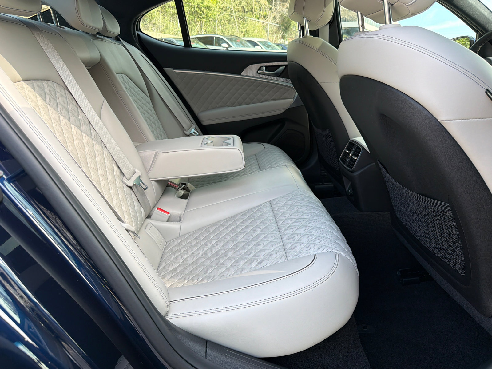 Used 2023 Genesis G70 3.3T w/ Sport Prestige Package image 15