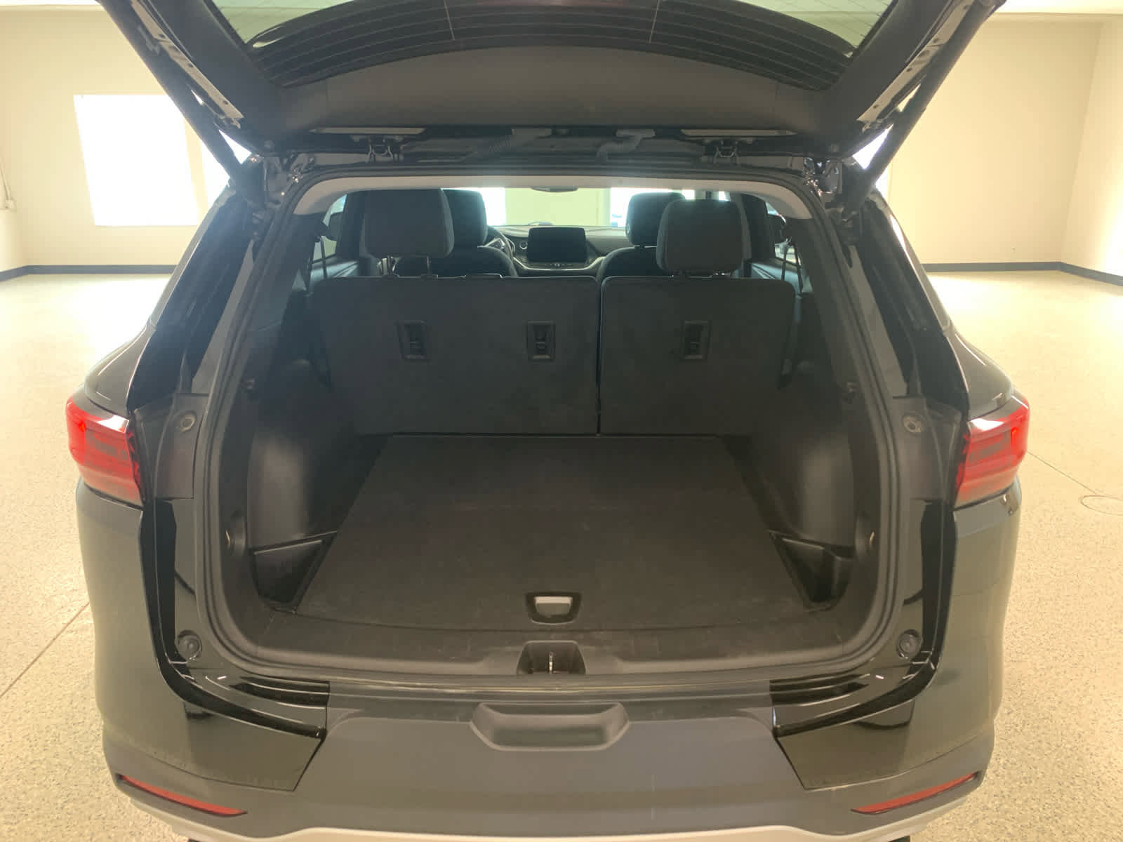 Used 2023 Chevrolet Blazer LT w/ Convenience Package image 8