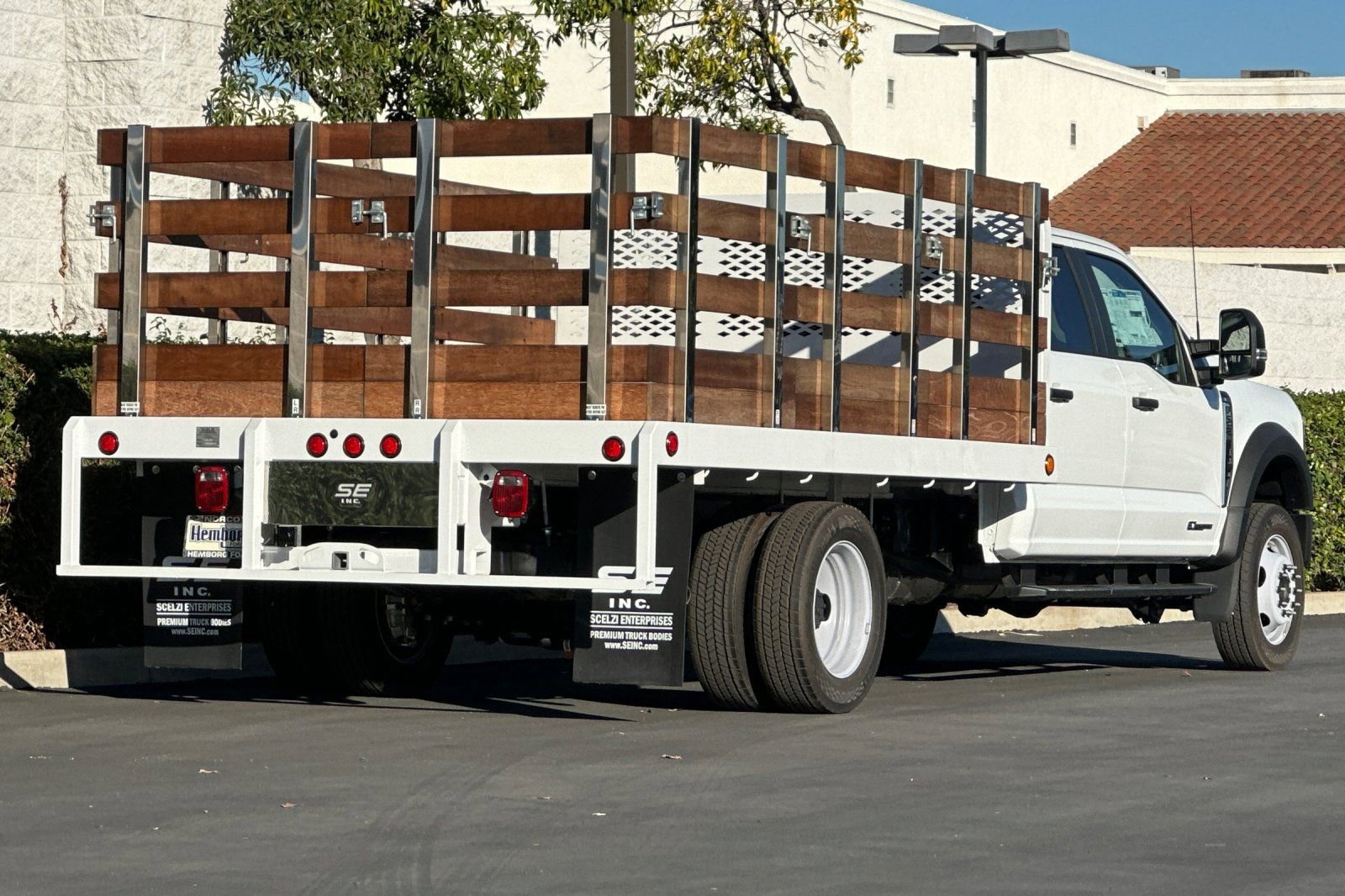 New 2025 Ford F550 4x4 Crew Cab Super Duty image 4