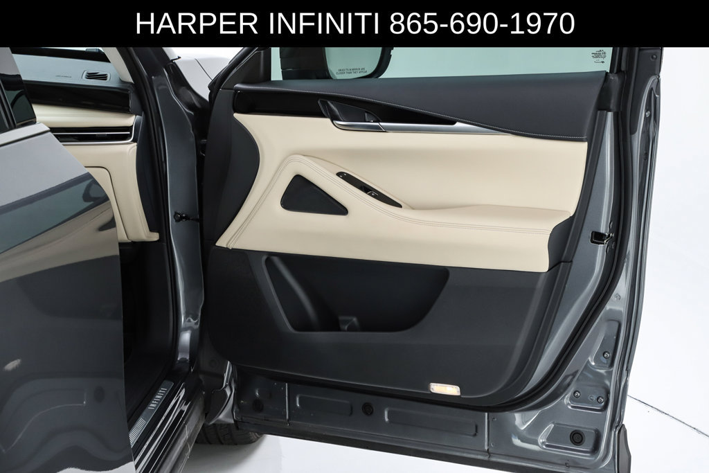 Used 2023 INFINITI QX60 Pure FWD image 32