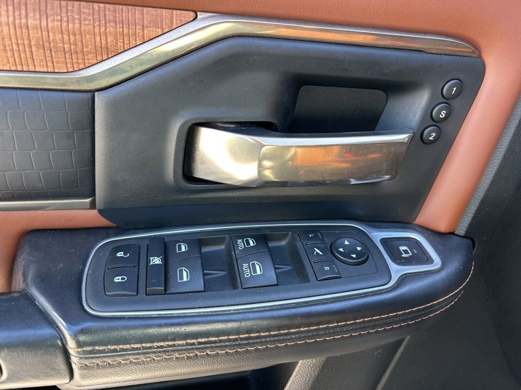 Used 2022 RAM 3500 Limited image 15