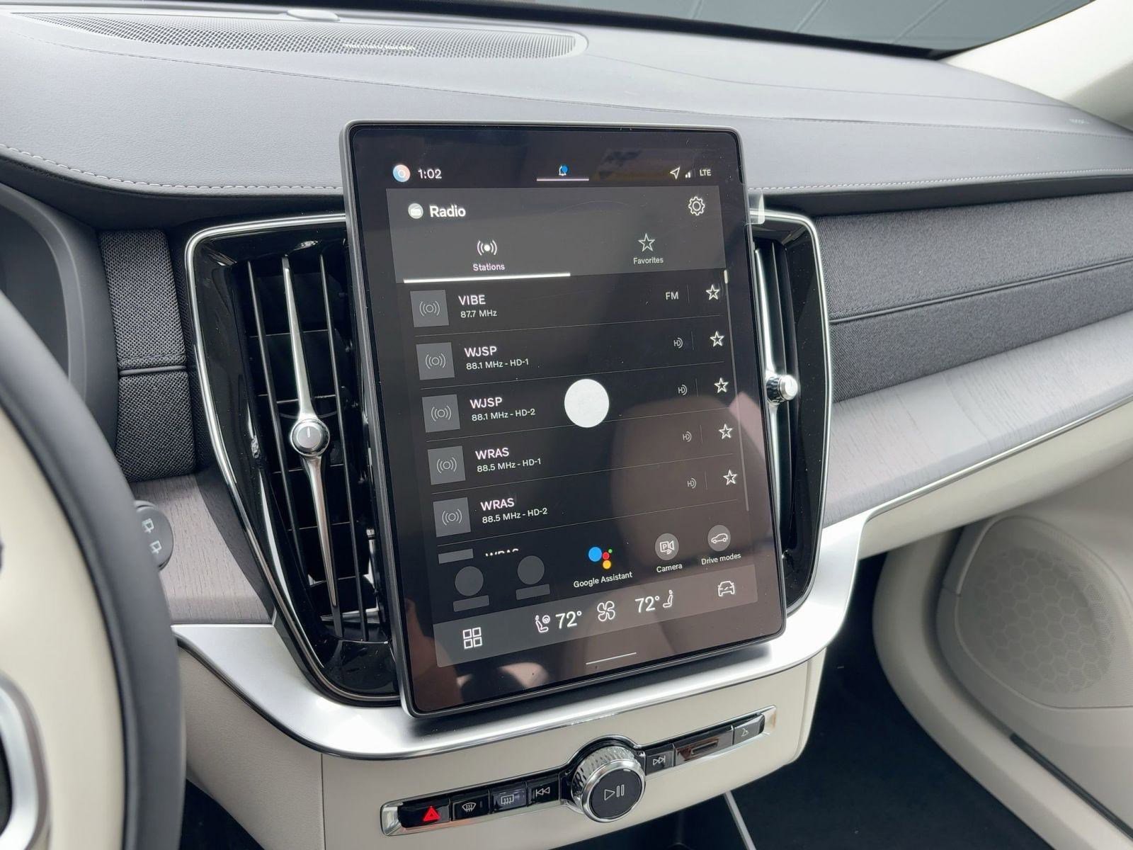 New 2026 Volvo XC90 B6 Ultra w/ Protection Package image 23