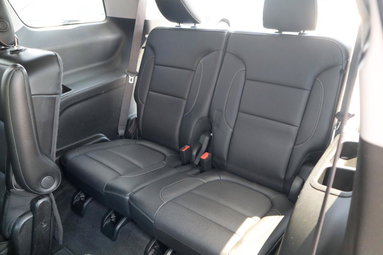 Used 2017 GMC Acadia SLT AWD/4WD image 15