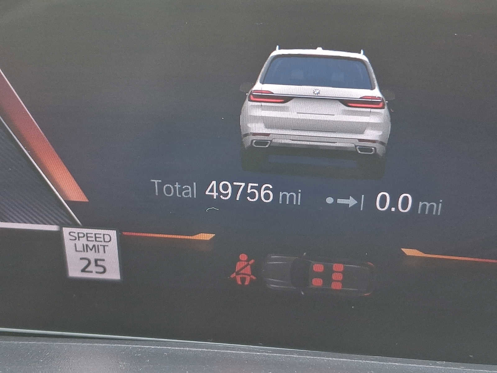 Used 2023 BMW X7 xDrive40i w/ Premium Package image 15