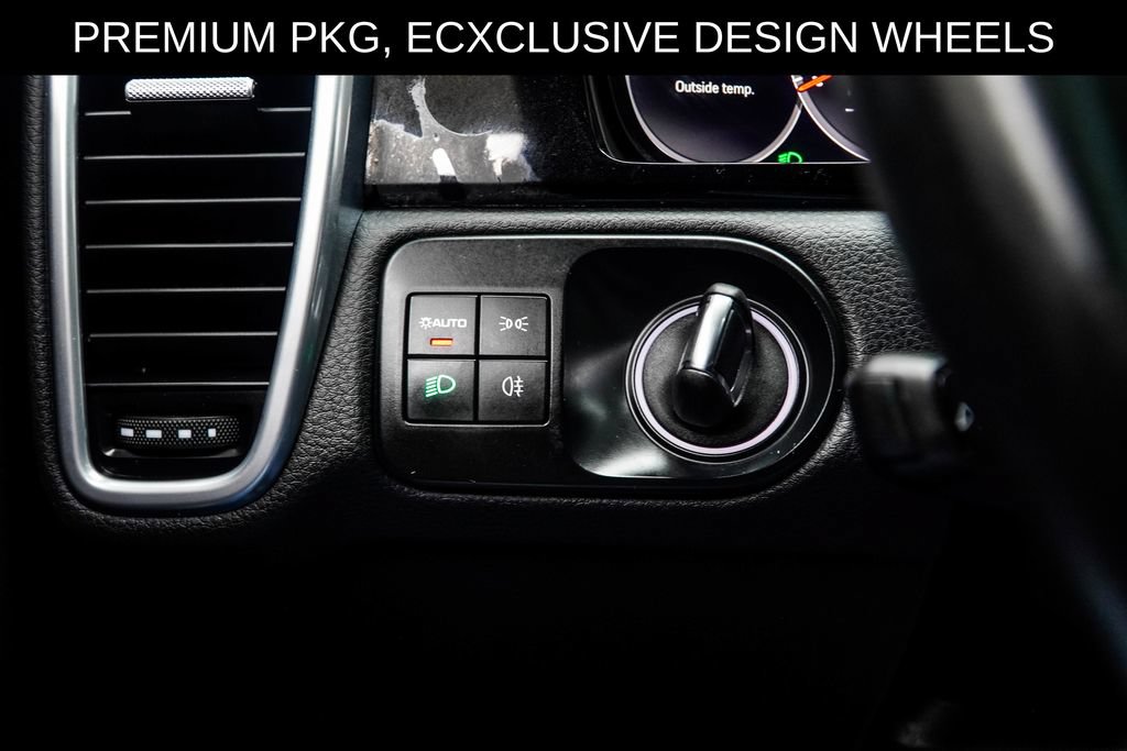 Used 2023 Porsche Cayenne Coupe AWD/4WD image 37