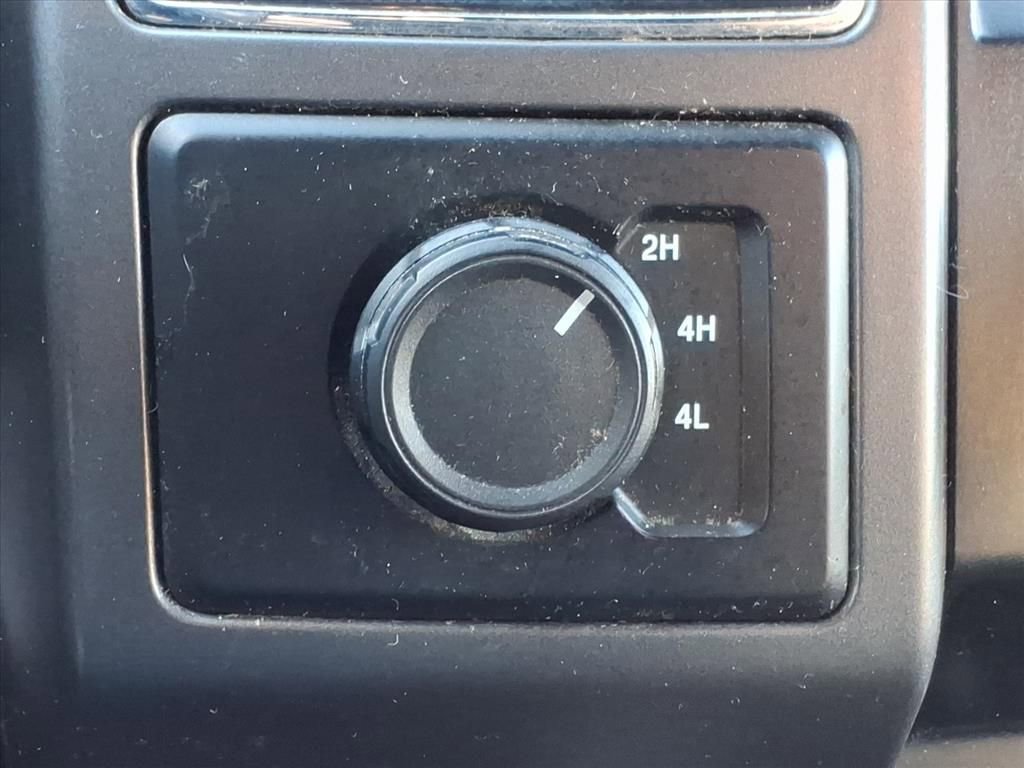 Used 2017 Ford F150 XLT w/ Equipment Group 302A Luxury image 17