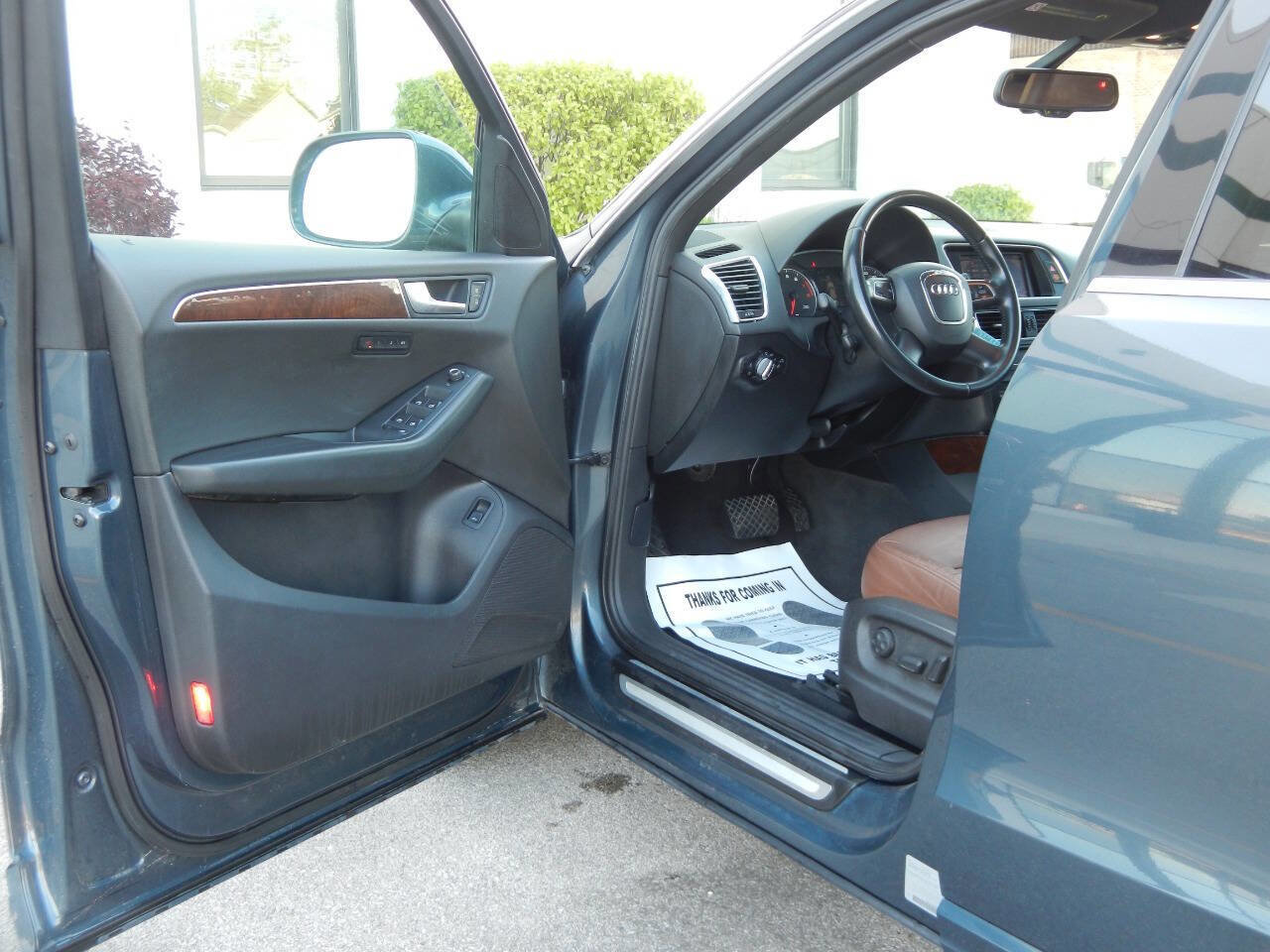 Used 2011 Audi Q5 2.0T Premium Plus image 23