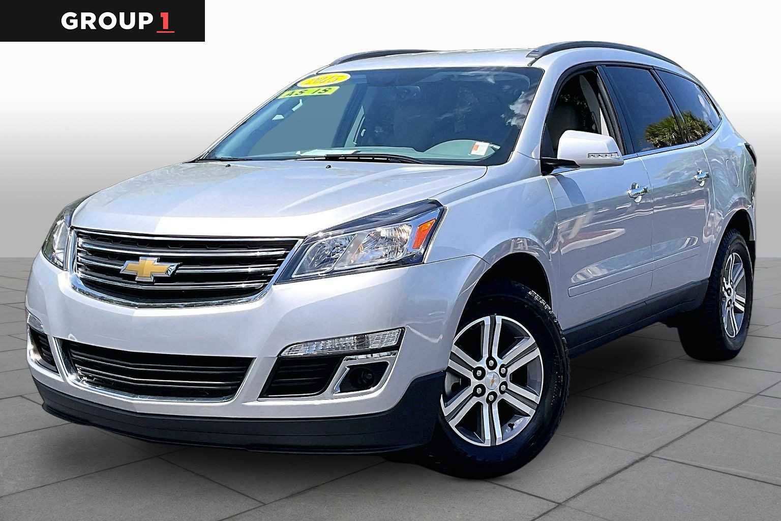 Used 2015 Chevrolet Traverse LT image 1