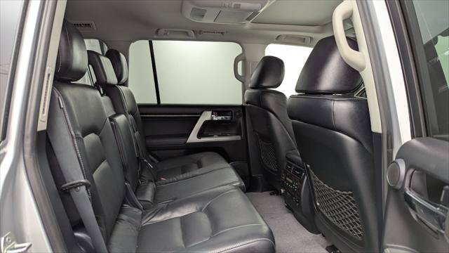 Used 2015 Toyota Land Cruiser AWD/4WD image 14