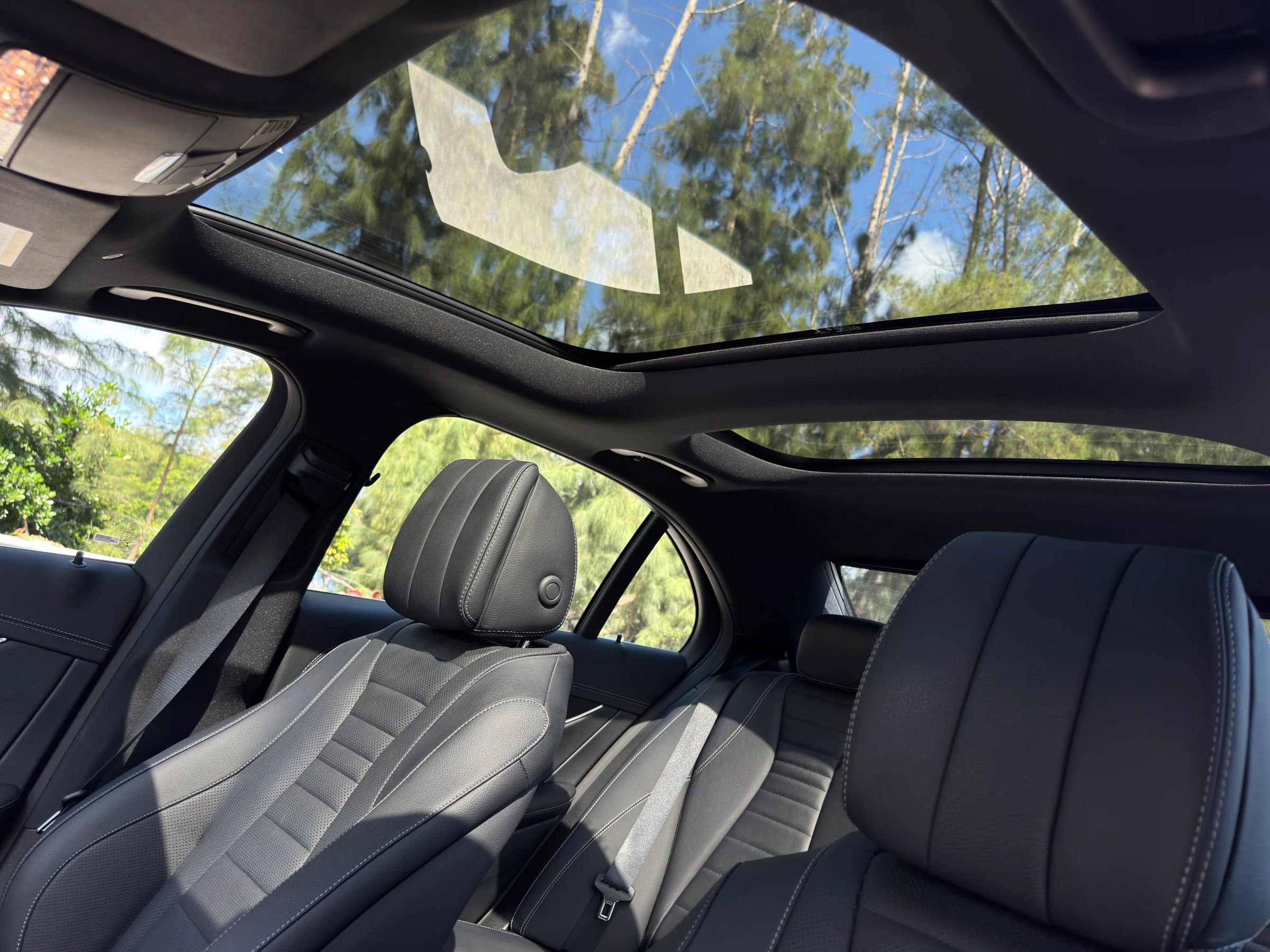 Used 2022 Mercedes-Benz E 450 4MATIC Sedan image 12