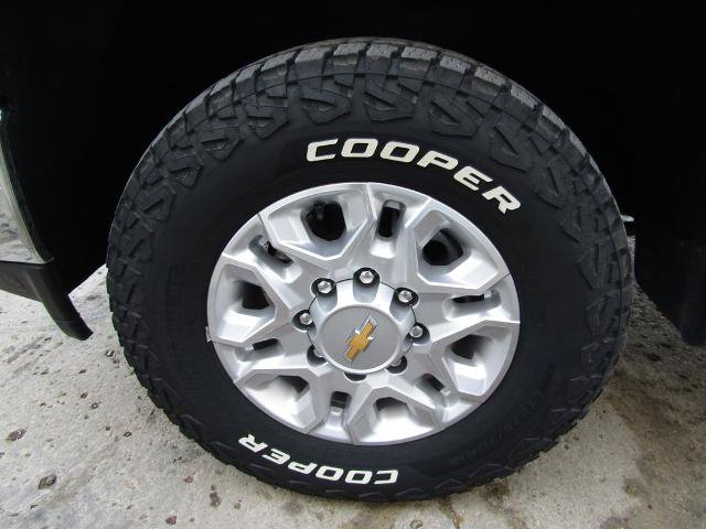 Used 2022 Chevrolet Silverado 3500 LT w/ Convenience Package AWD/4WD image 27