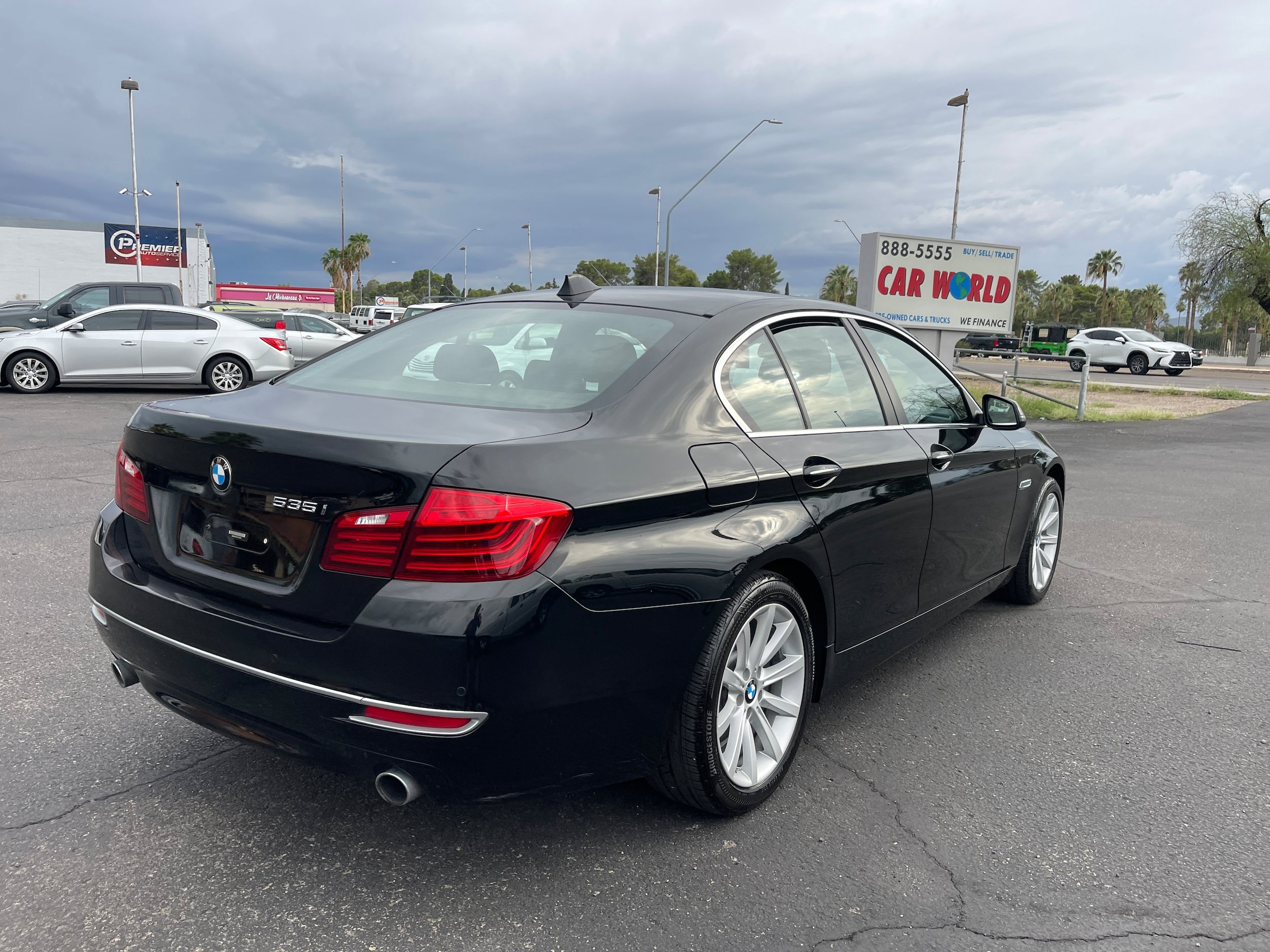 Used 2015 BMW 535i Sedan RWD image 5