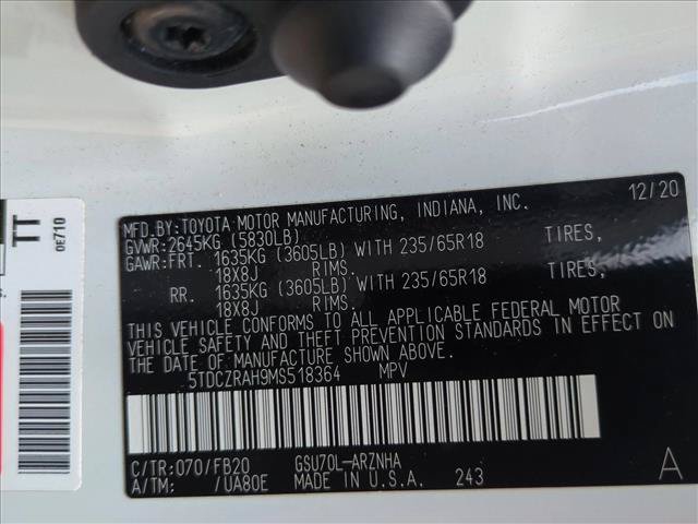 Used 2021 Toyota Highlander L FWD image 15