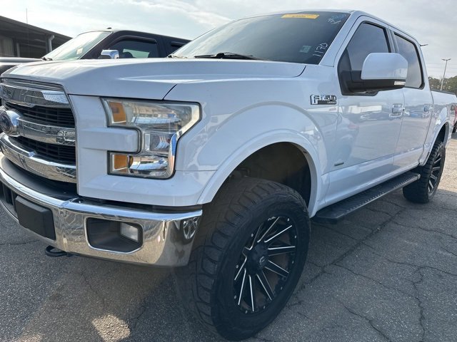 Used 2017 Ford F150 Lariat image 2