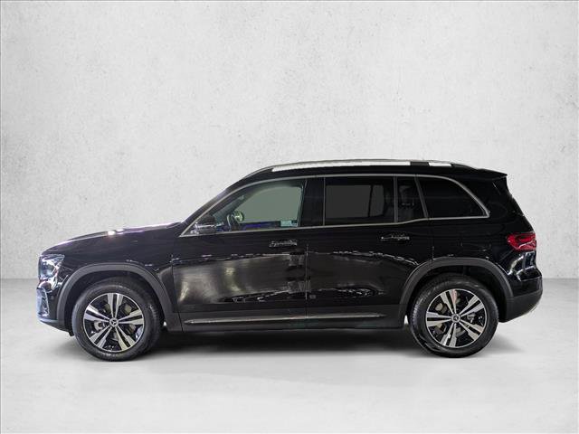 Used 2025 Mercedes-Benz GLB 250 image 12