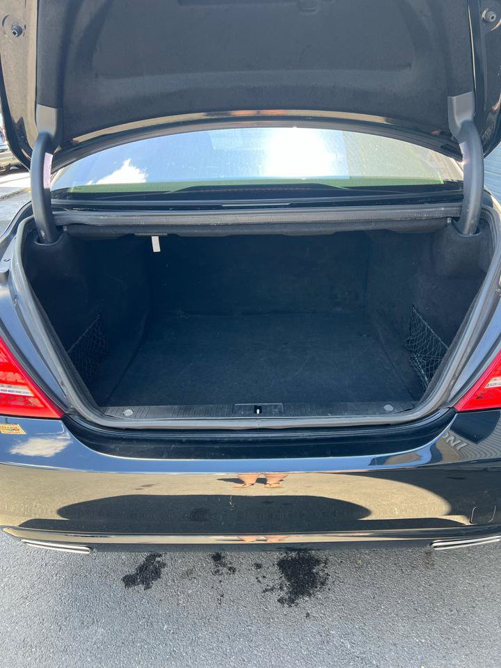 Used 2011 Mercedes-Benz S 550 4MATIC image 9