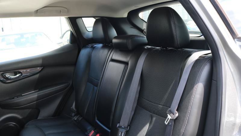 Used 2018 Nissan Rogue Sport SL w/ SL Premium Package AWD/4WD image 21