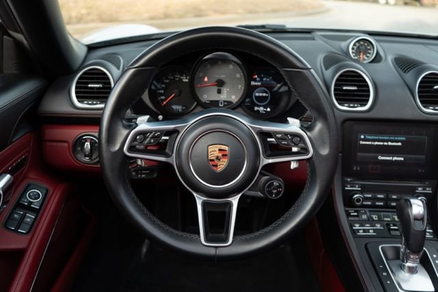 Used 2020 Porsche 718 Boxster S image 25