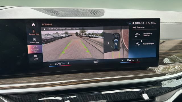 Used 2023 BMW X7 xDrive40i AWD/4WD image 29