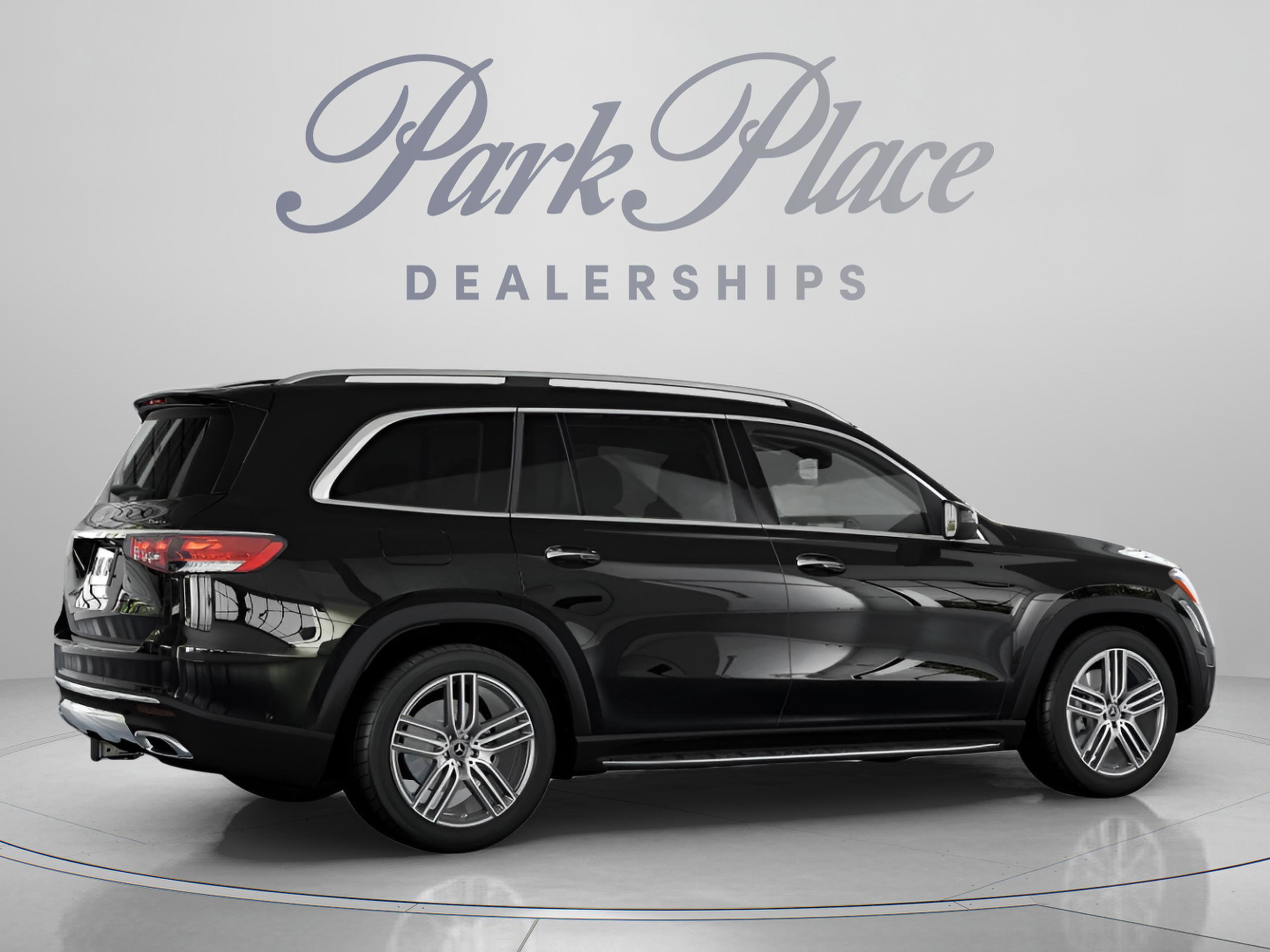 New 2026 Mercedes-Benz GLS 450 4MATIC image 21