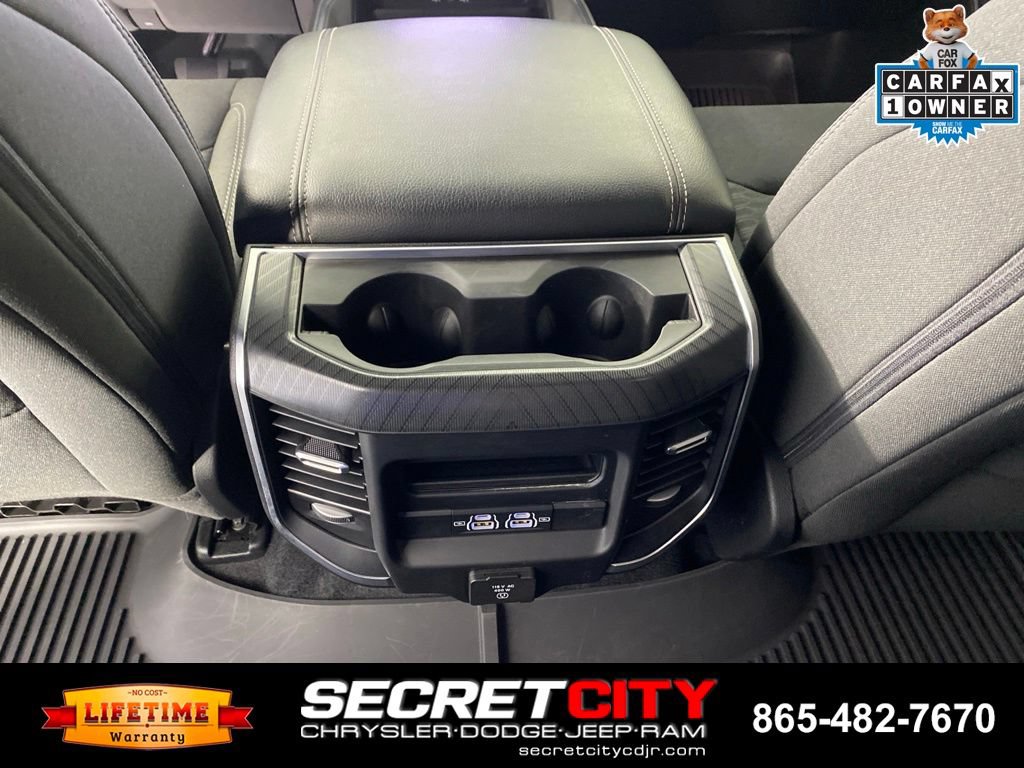 Used 2025 RAM 1500 Big Horn AWD/4WD image 28
