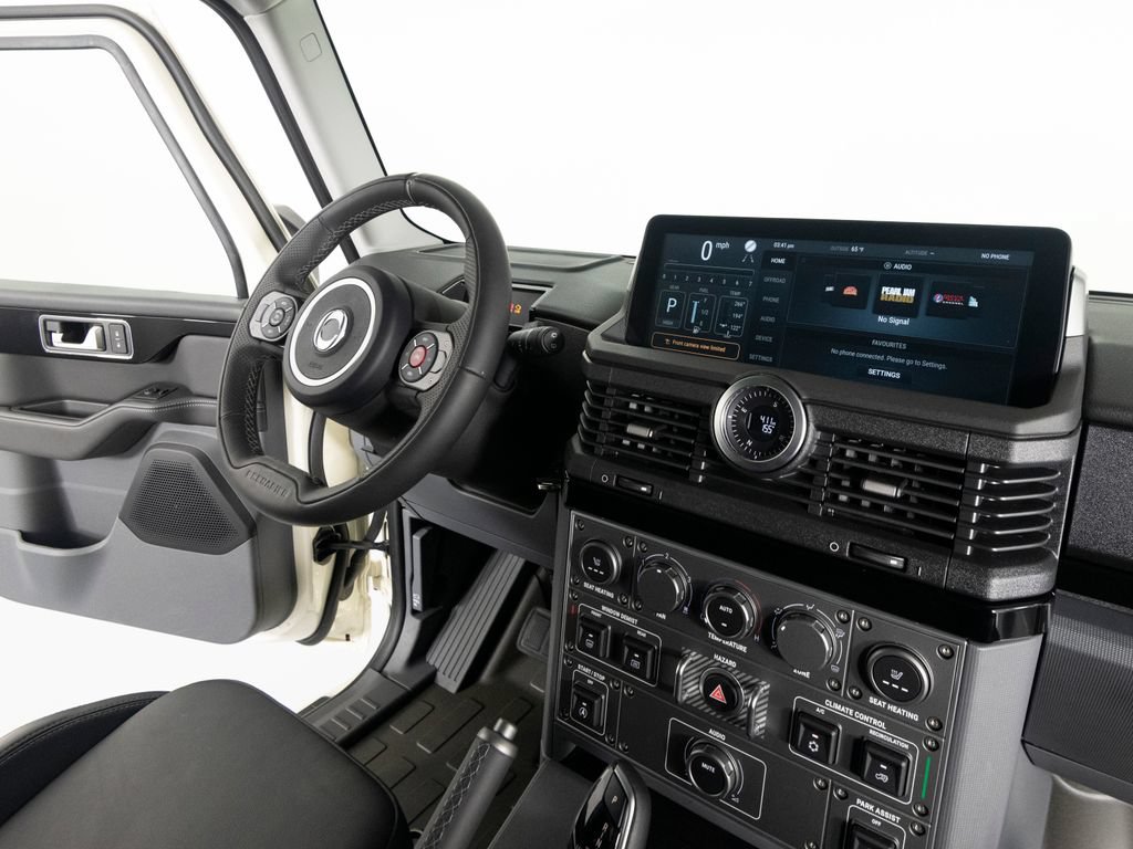 Used 2025 INEOS Grenadier Fieldmaster Edition AWD/4WD image 32