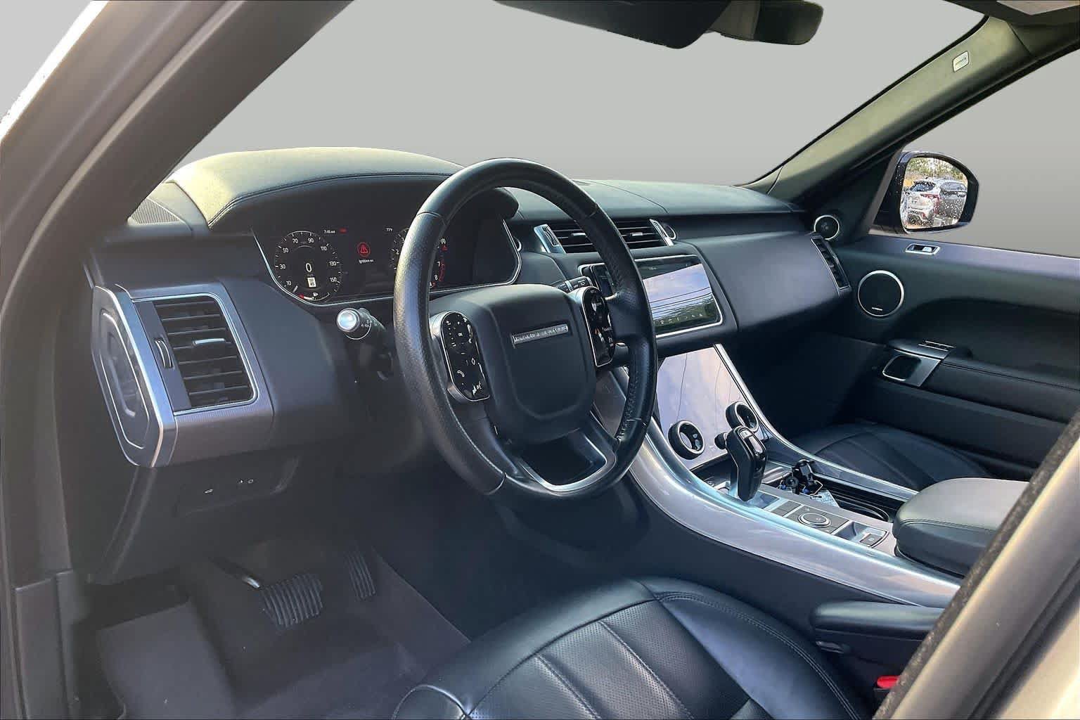 Used 2020 Land Rover Range Rover Sport HSE AWD/4WD image 16