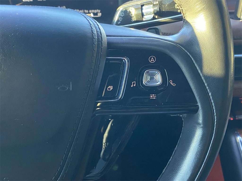 Used 2022 Lincoln Aviator Reserve w/ Equipment Group 201A image 20