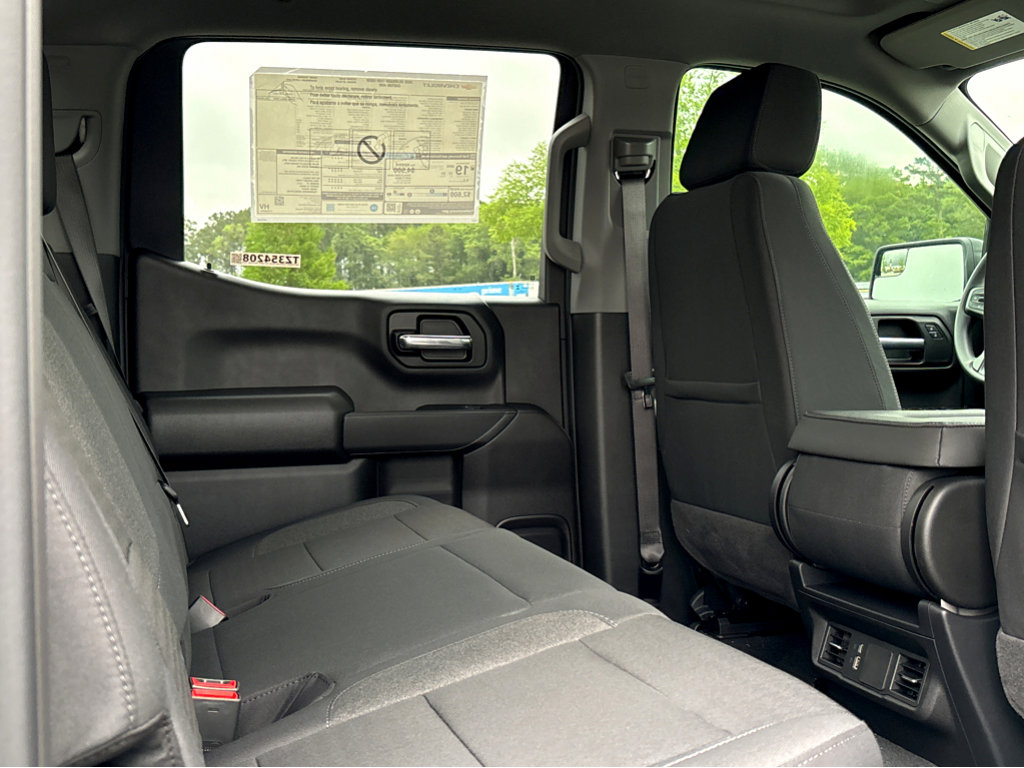New 2026 Chevrolet Silverado 1500 Custom AWD/4WD image 11