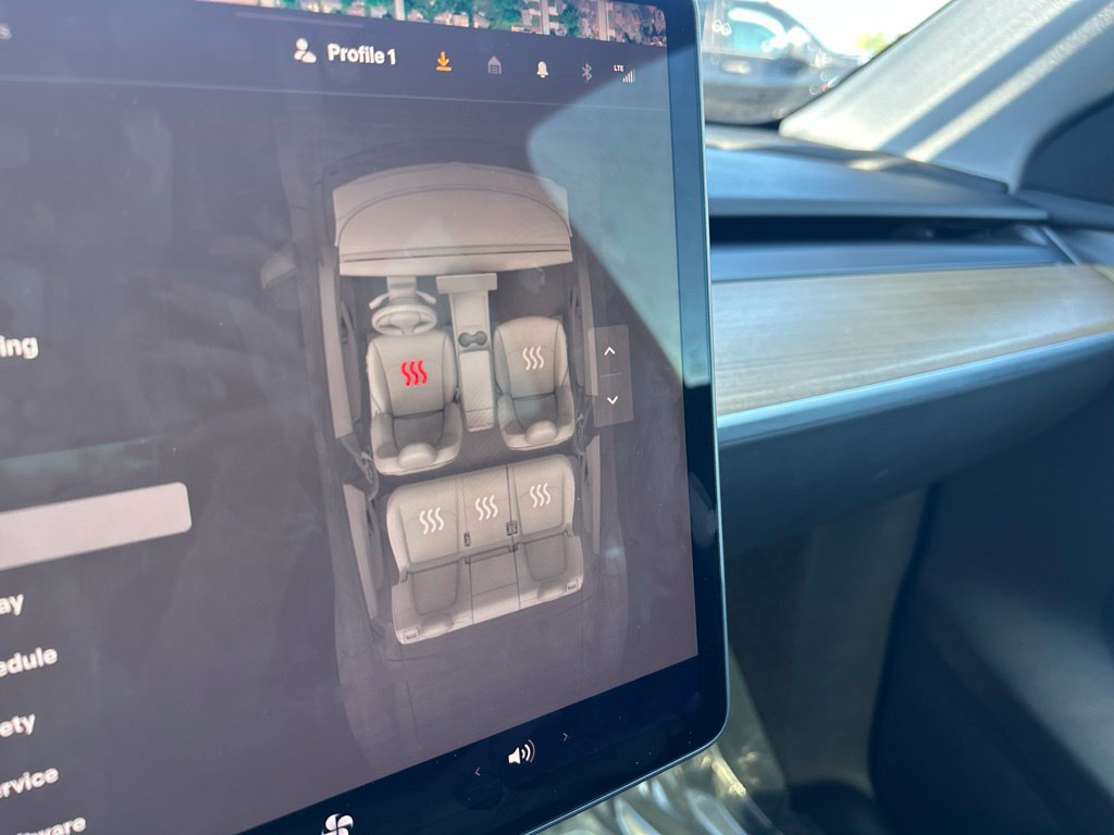 Used 2023 Tesla Model Y Long Range AWD/4WD image 15