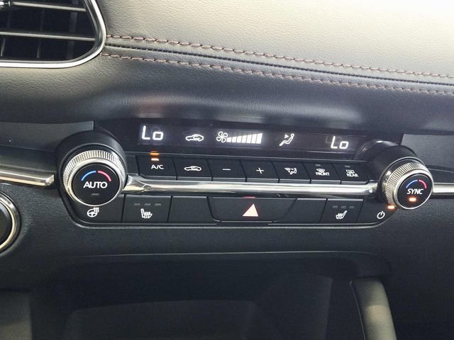 New 2025 MAZDA MAZDA3 2.5 Turbo Sedan w/Premium Plus image 21