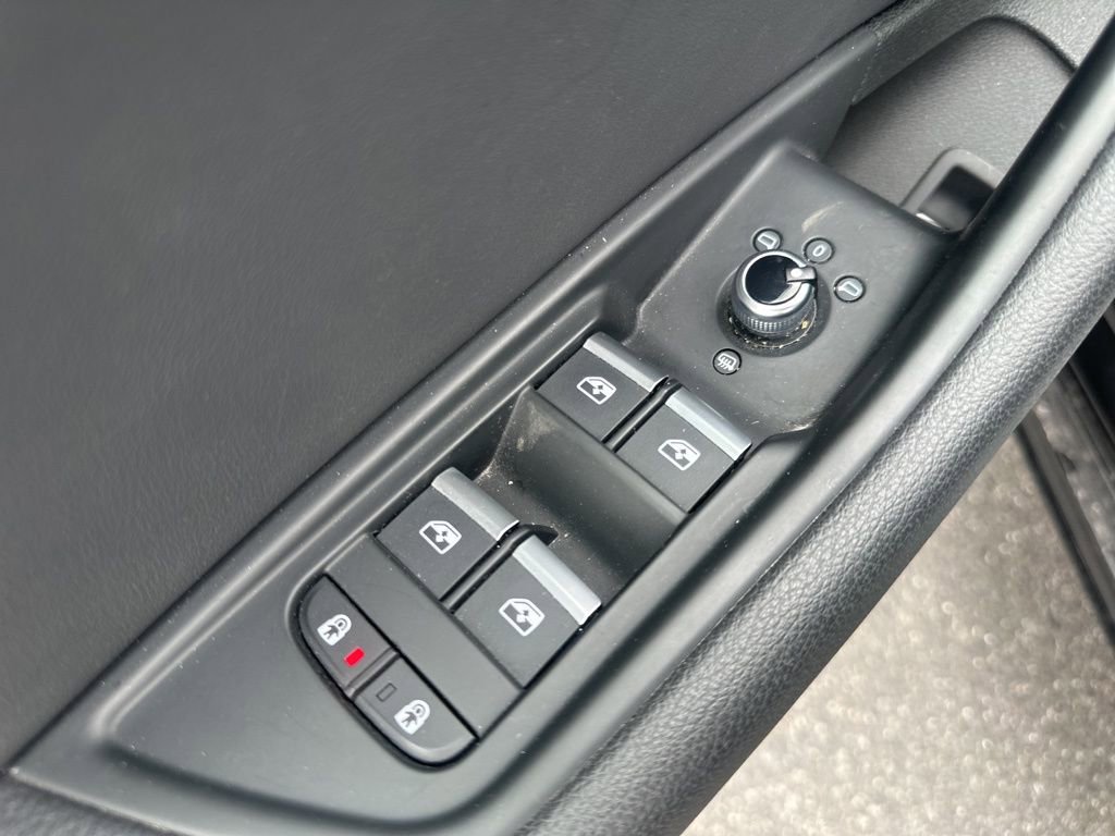 Used 2025 Audi A5 2.0T Premium Plus image 29