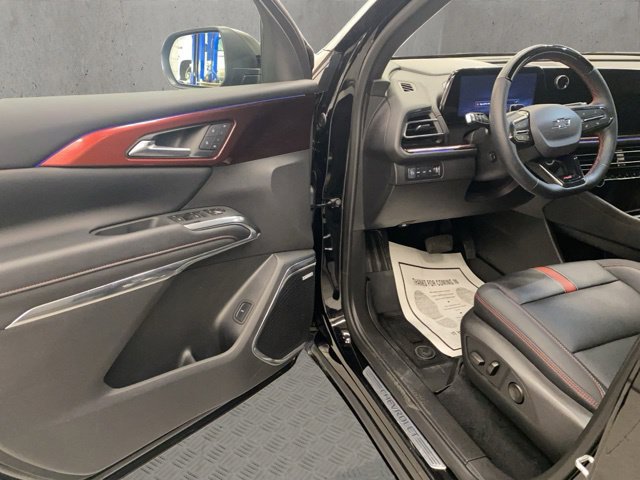 Used 2026 Chevrolet Traverse RS w/ LPO, Floor Liner Package AWD/4WD image 20