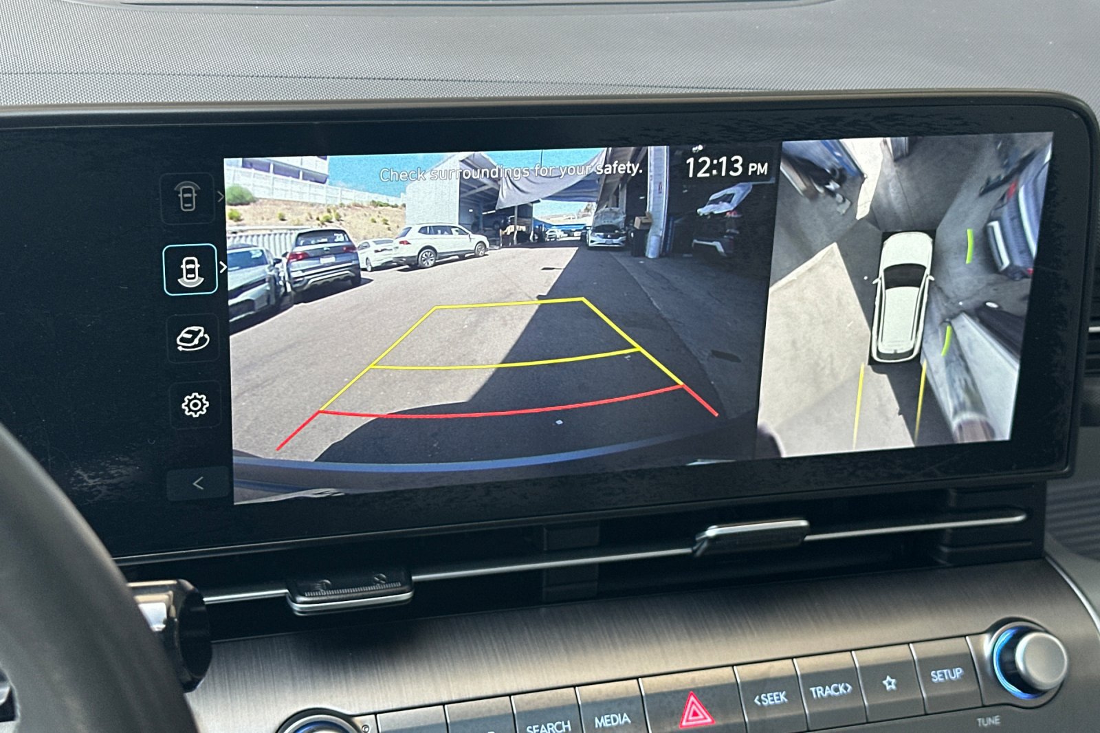 Used 2024 Hyundai Kona Limited FWD image 20