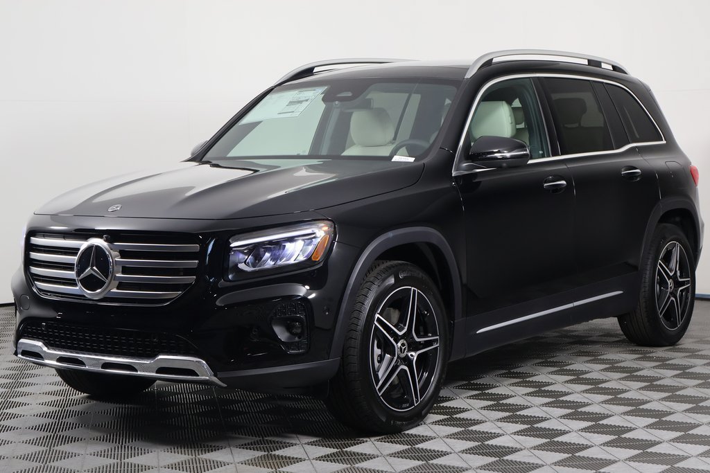 New 2026 Mercedes-Benz GLB 250 4MATIC image 1