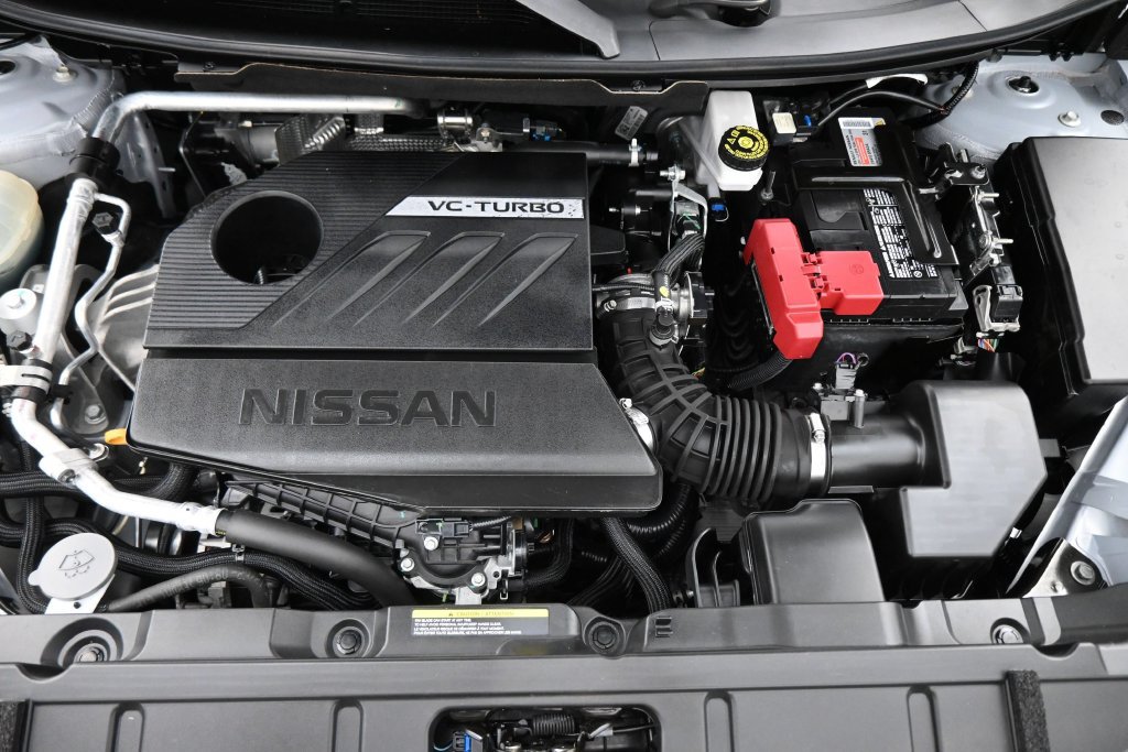 Used 2023 Nissan Rogue SV w/ SV Premium B Package FWD image 18