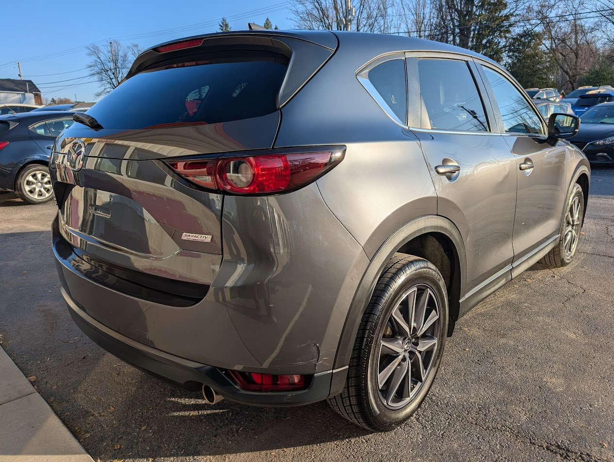 Used 2018 MAZDA CX-5 Touring w/ Preferred Equipment Package image 16