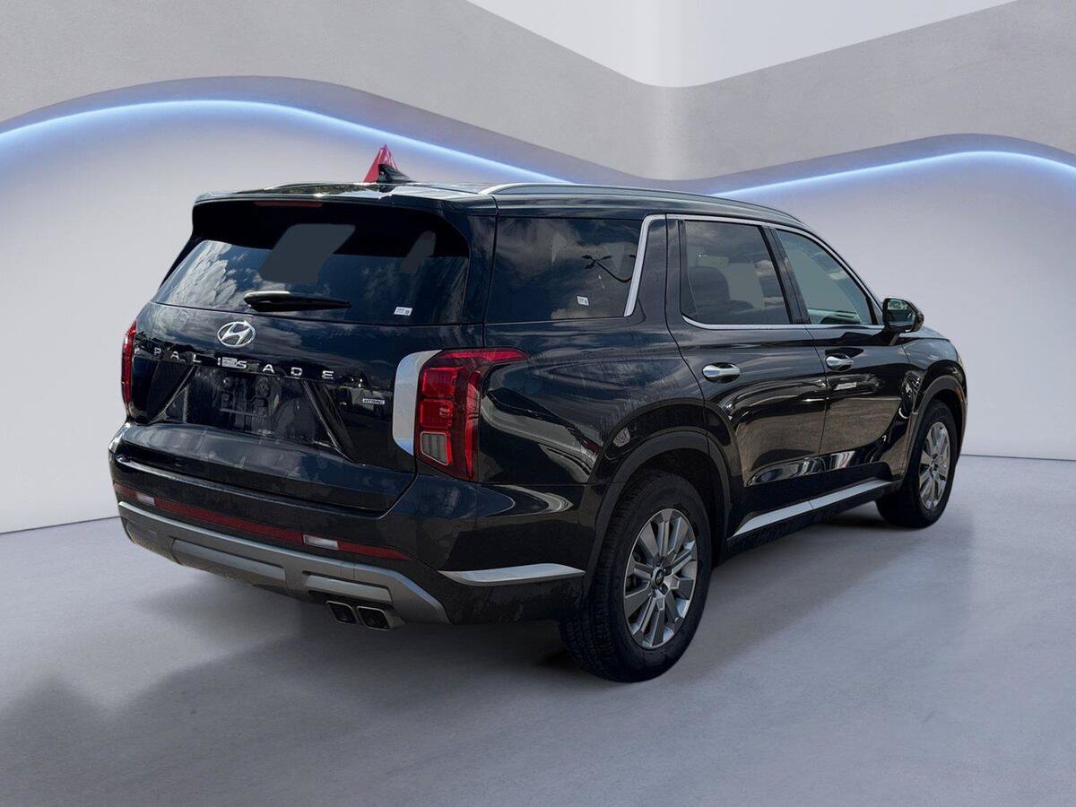 Used 2025 Hyundai Palisade SEL AWD/4WD image 5