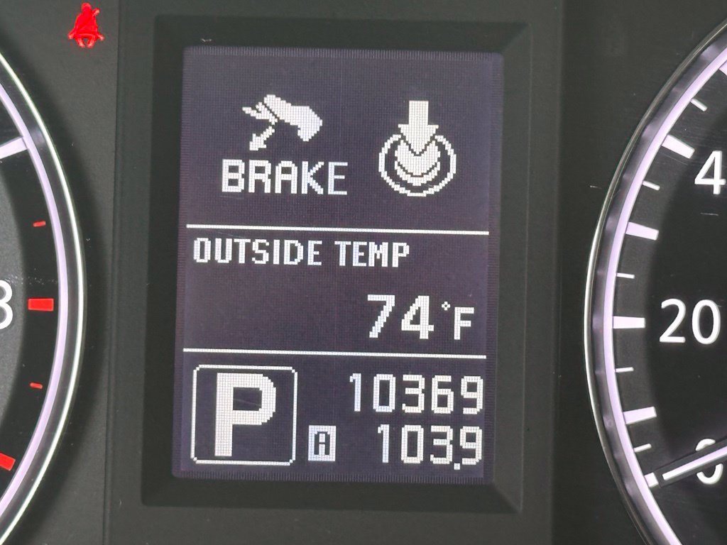 Used 2011 INFINITI G37 IPL RWD image 33